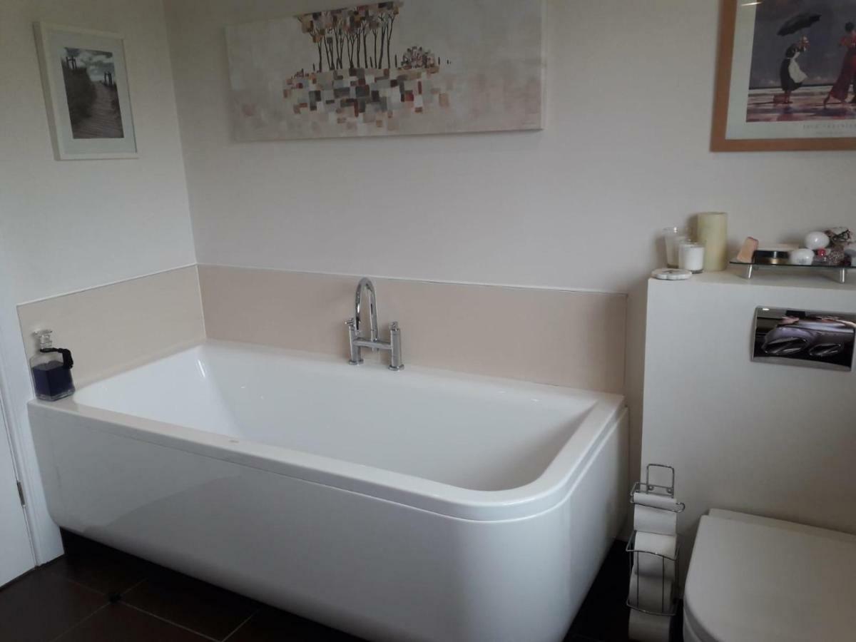 Castlerock Road Bed And Breakfast Колрейн Экстерьер фото